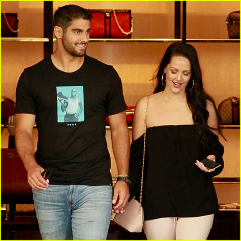 Jimmy Garoppolo’s Girlfriend: See His Dating History